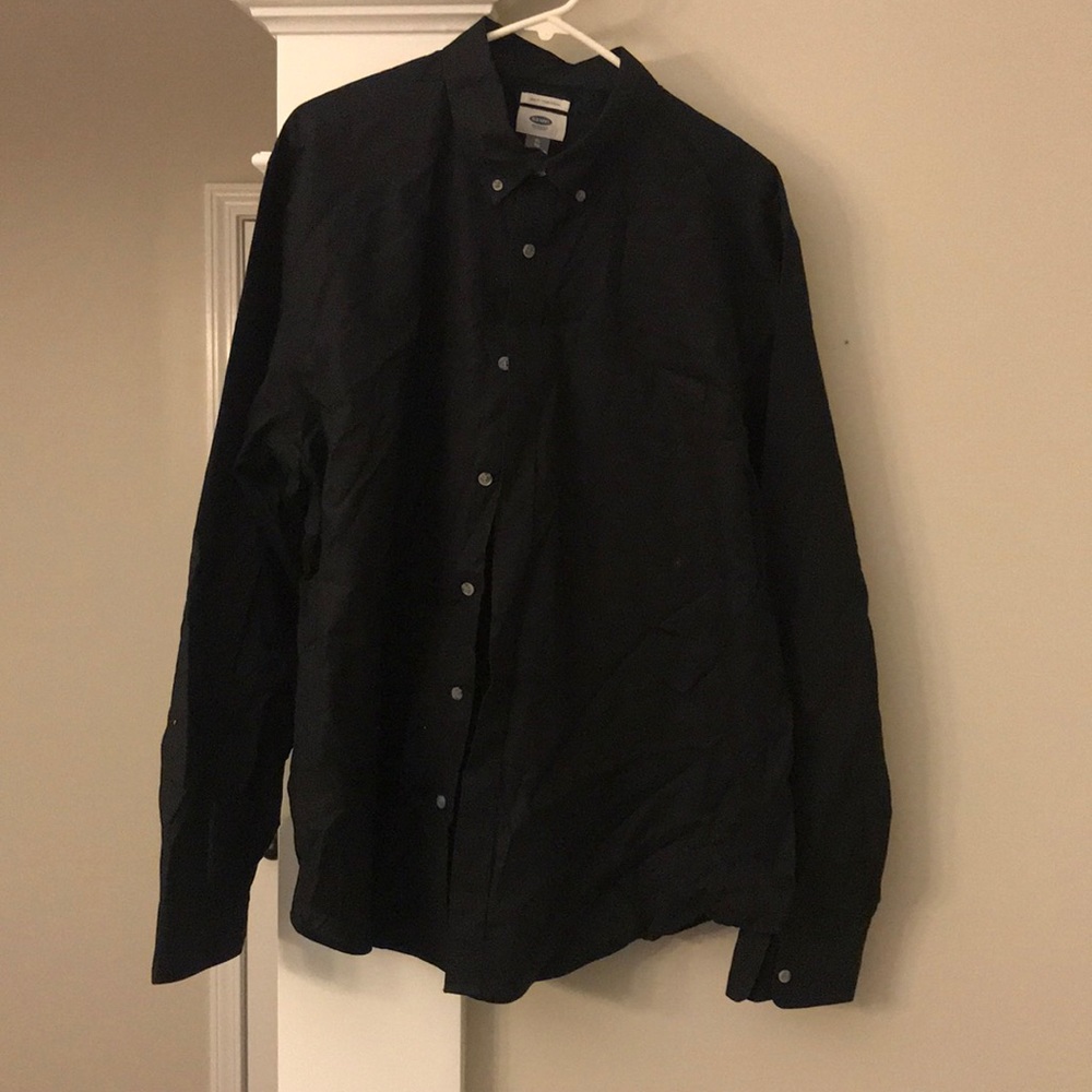 Old Navy long sleeve shirt